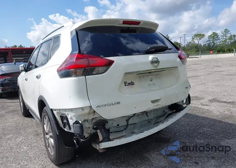 2019 Nissan Rogue Sv z USA, uszkodzony, nr VIN KNMAT2MT5KP547383